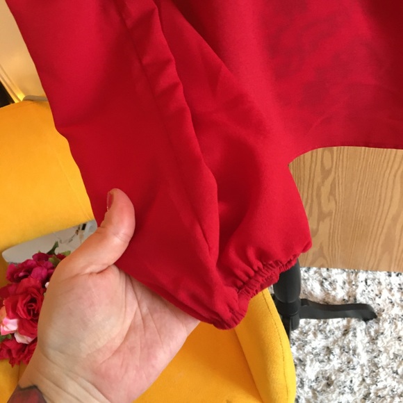 Daytrip Women’s Red Cut Out Sleeve Beaded Neck Button Up Back Blouse S - Picture 11 of 11